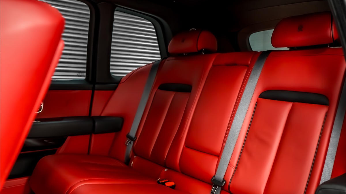 2022 Rolls-Royce Cullinan Image 8